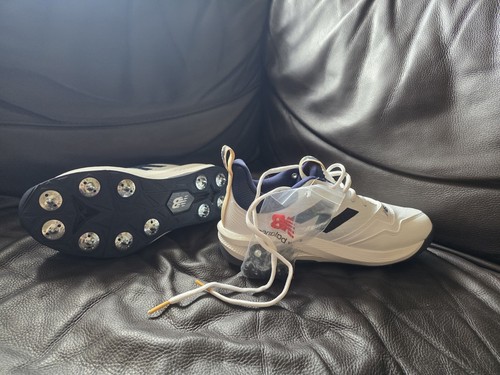 New balance spike - new, metal