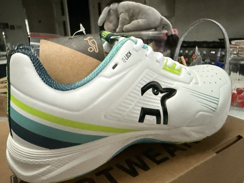 Cricket spikes size - spikes, 4